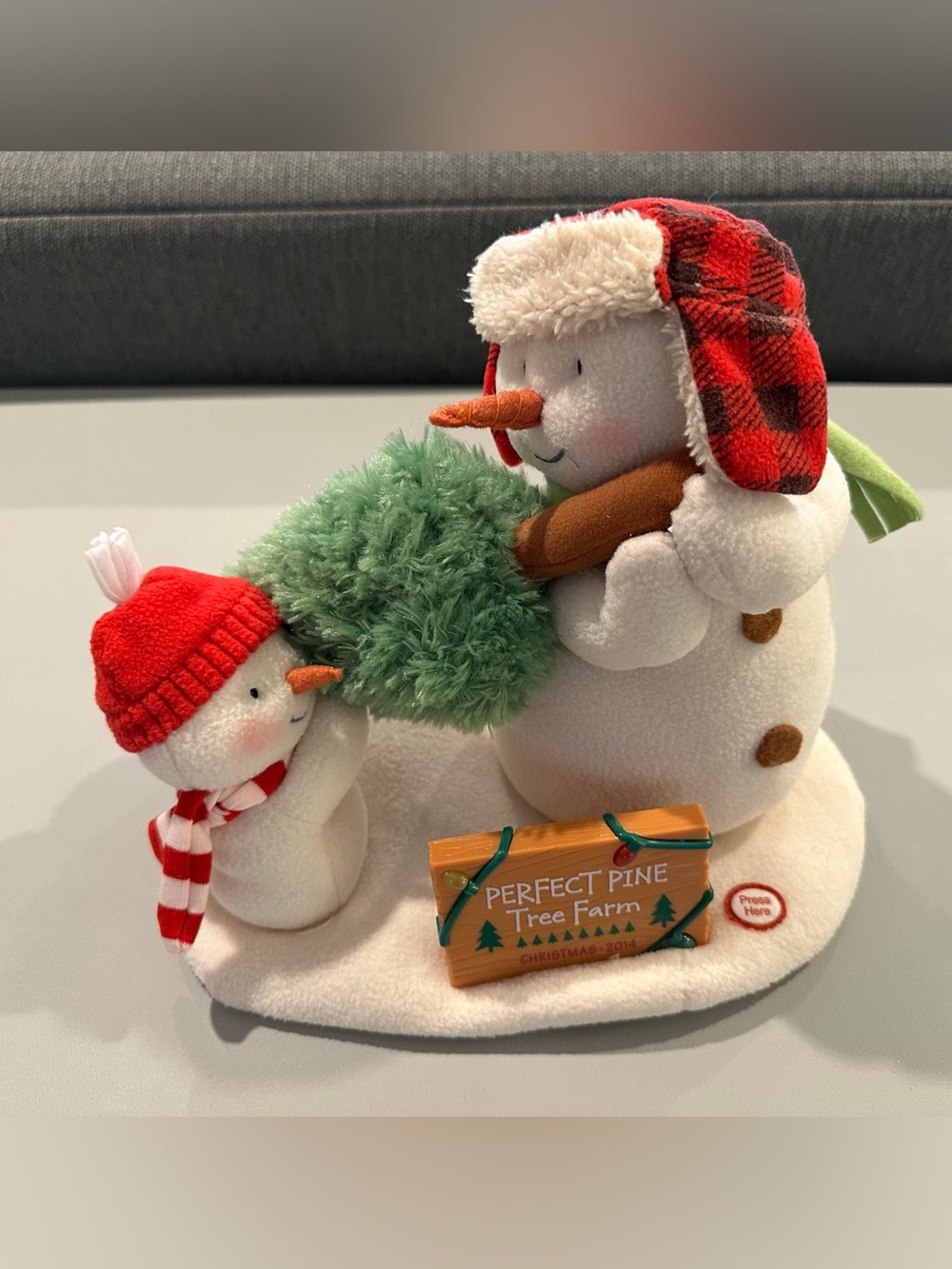 Hallmark Jingle Pals Perfect Tree 2014 Animated Snowman upon A Rooftop Christmas